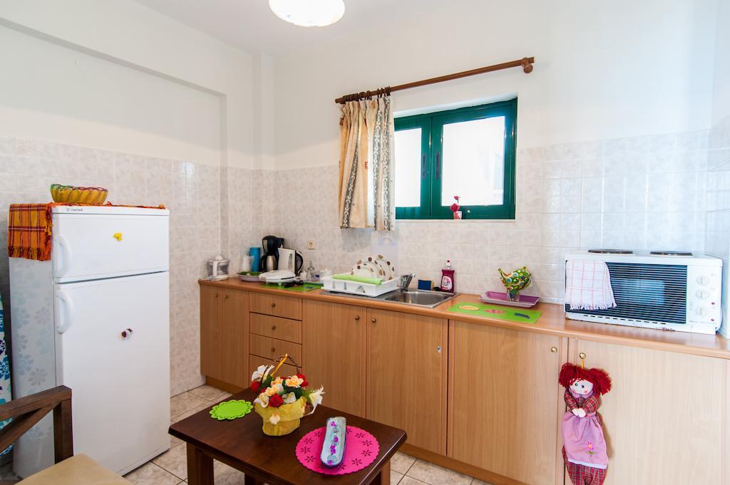 Karmiris Studios And Apartments Keri Habitación foto